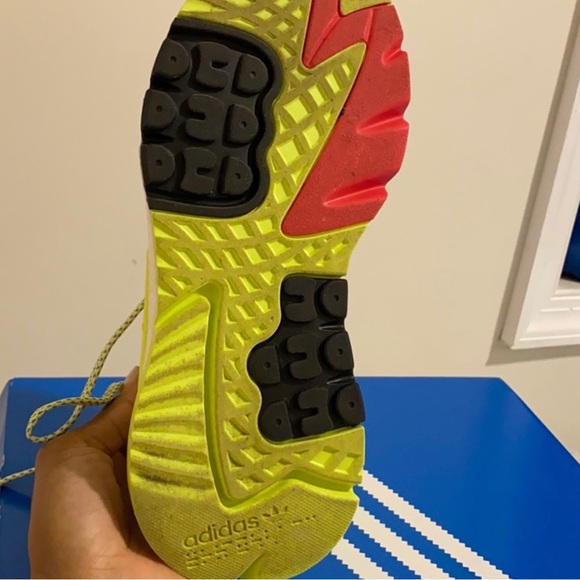 Adidas runners - Picture 2 of 4